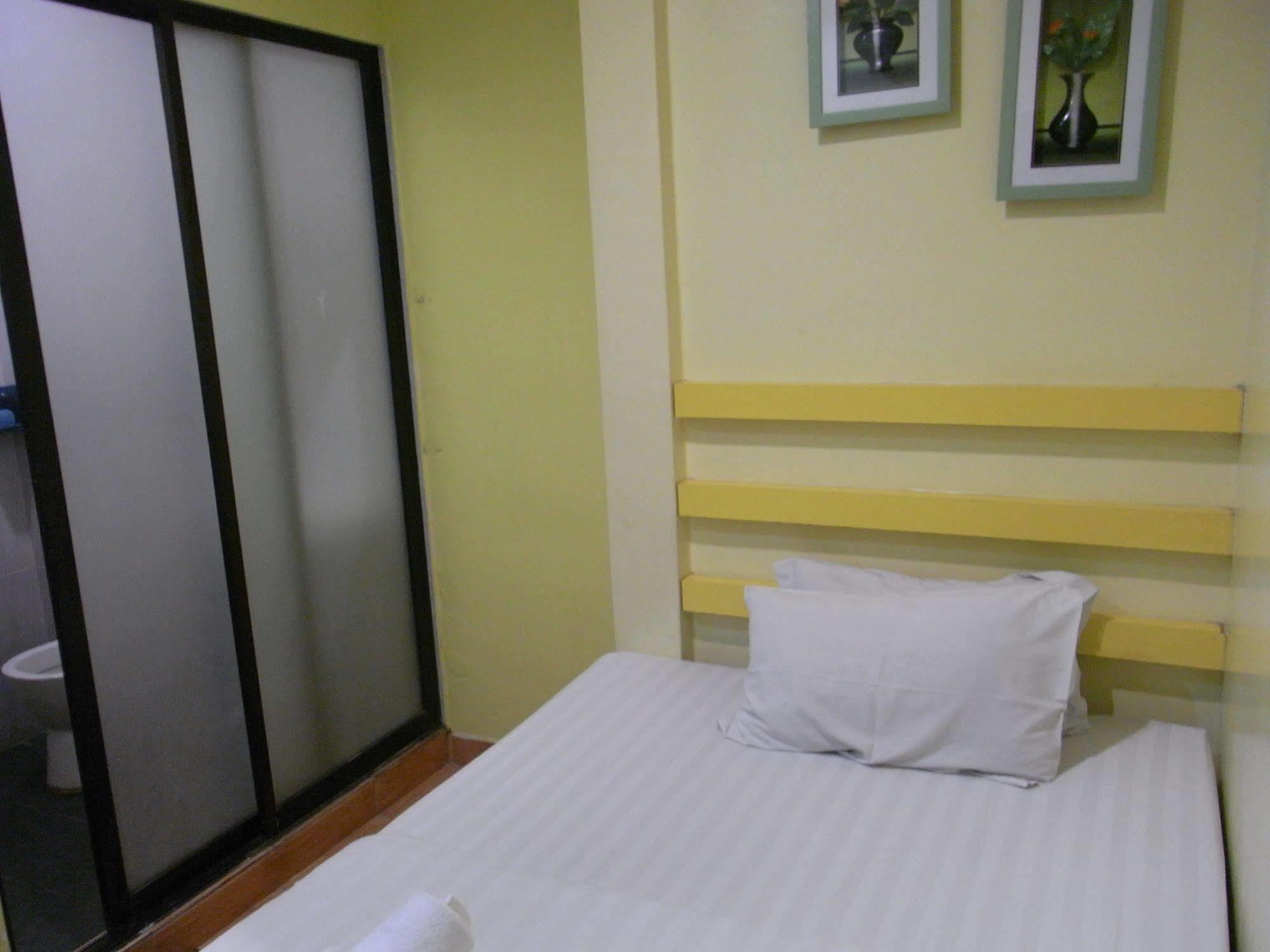 Rest & Go Hotel Shah Alam @ Uitm & Hospital Shah Alam Esterno foto